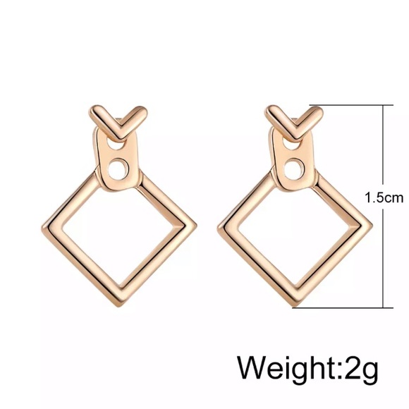 NEW!💙💎MINIMALIST!💛GOLDEN💛V SQUARE💛STUDS!💎💙 - Picture 2 of 8